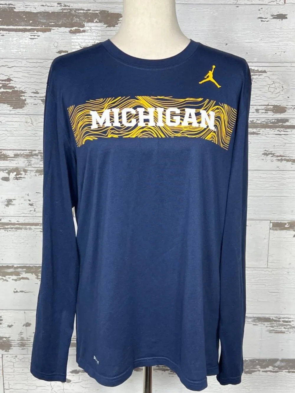 NIKE JORDAN Dri-Fit Michigan Wolverines Long Sleeve T-shirt Blue Sz L EUC